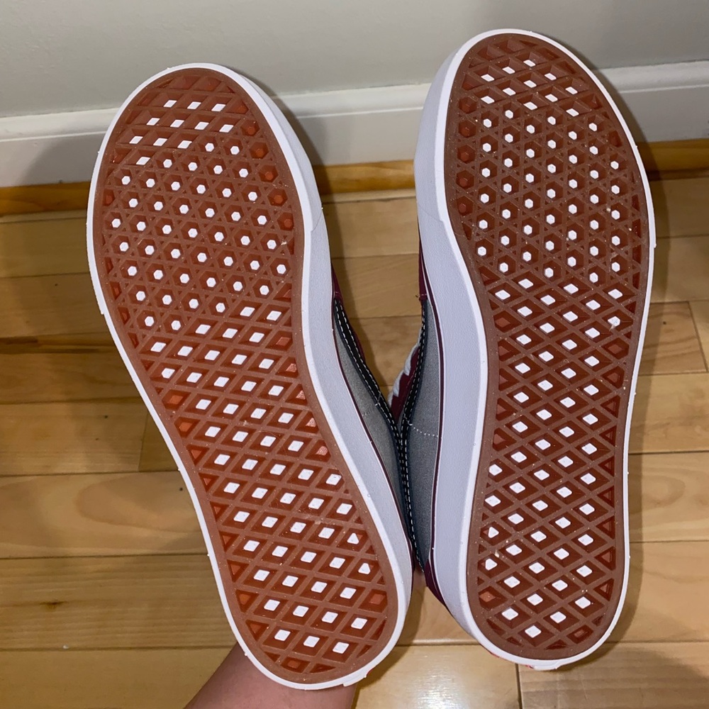 Vans - Picture 5 of 5